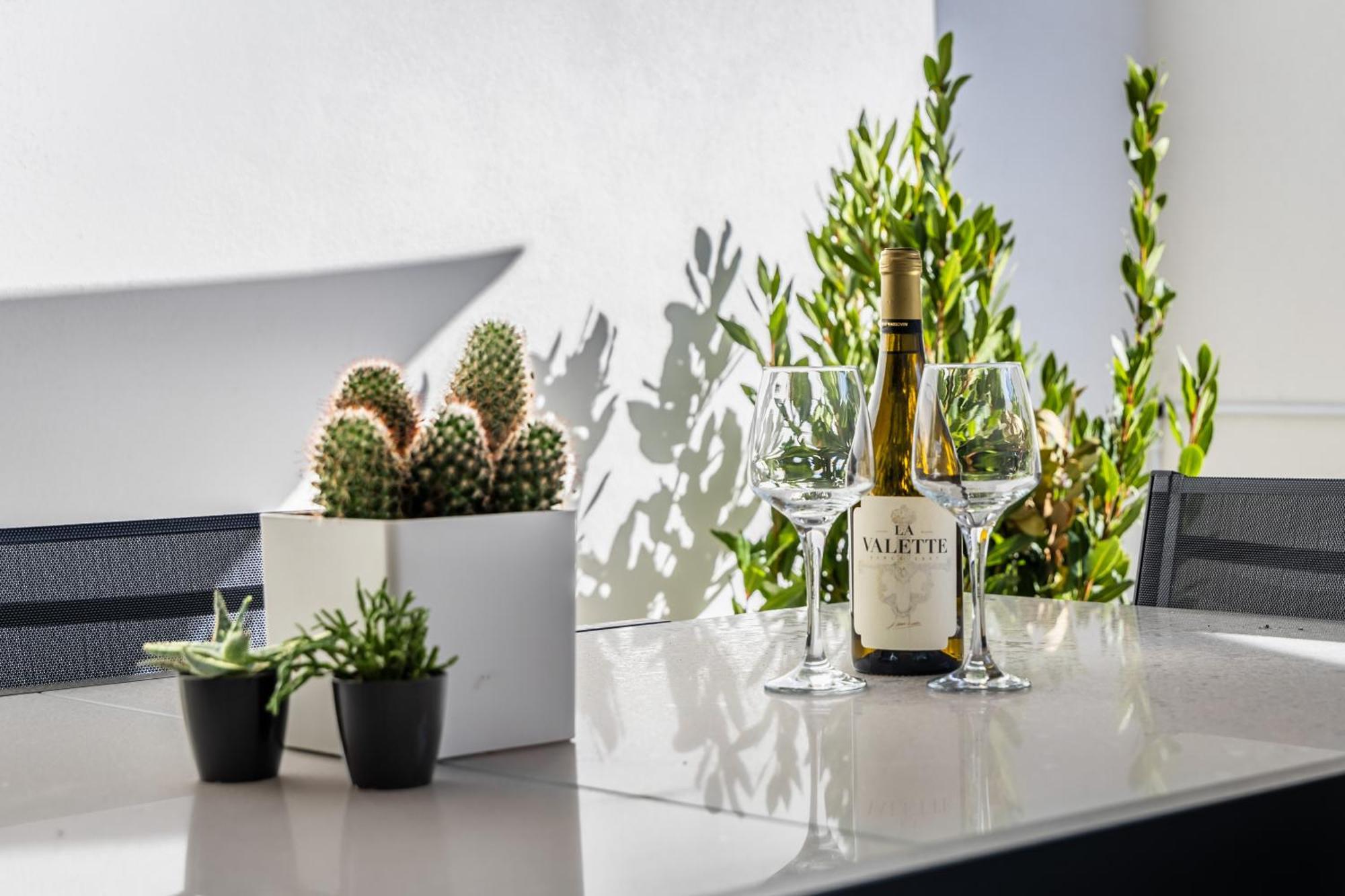 Urban Downtown Den In St Julians Appartement *